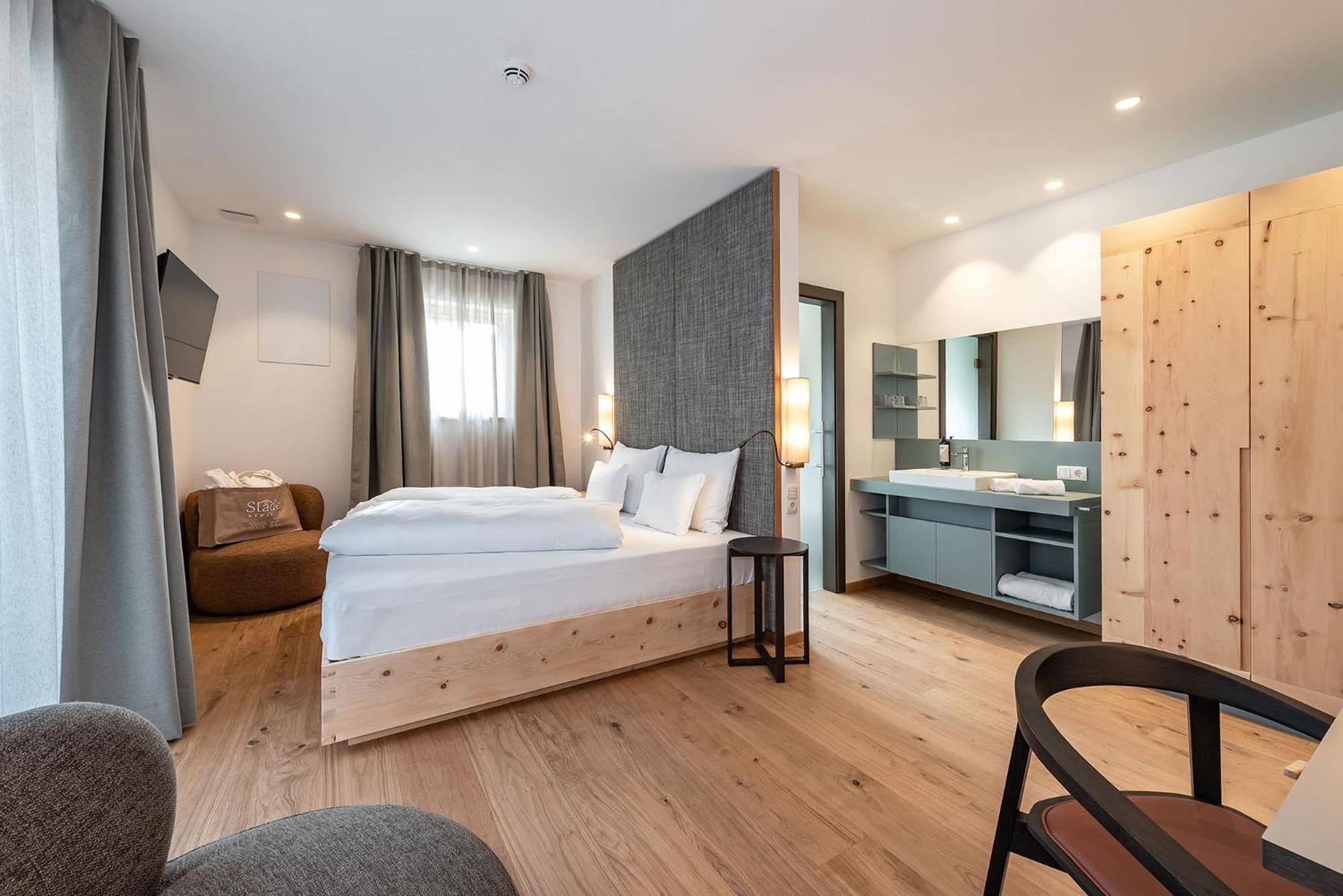 Hotel Bewaller 奥贝雷根 外观 照片